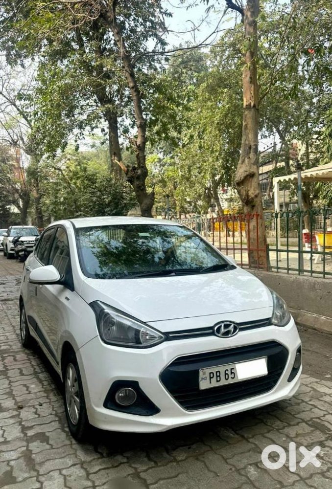 Hyundai Xcent 2016 Electric