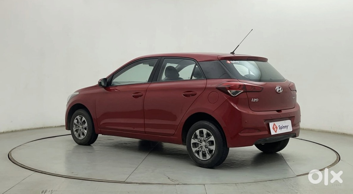 Selling 2020 Hyundai I20