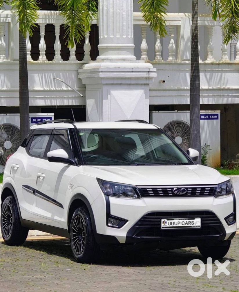 Mahindra Xuv300 Electric 2015