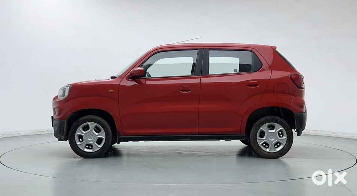 Fresh Maruti S-presso Manual