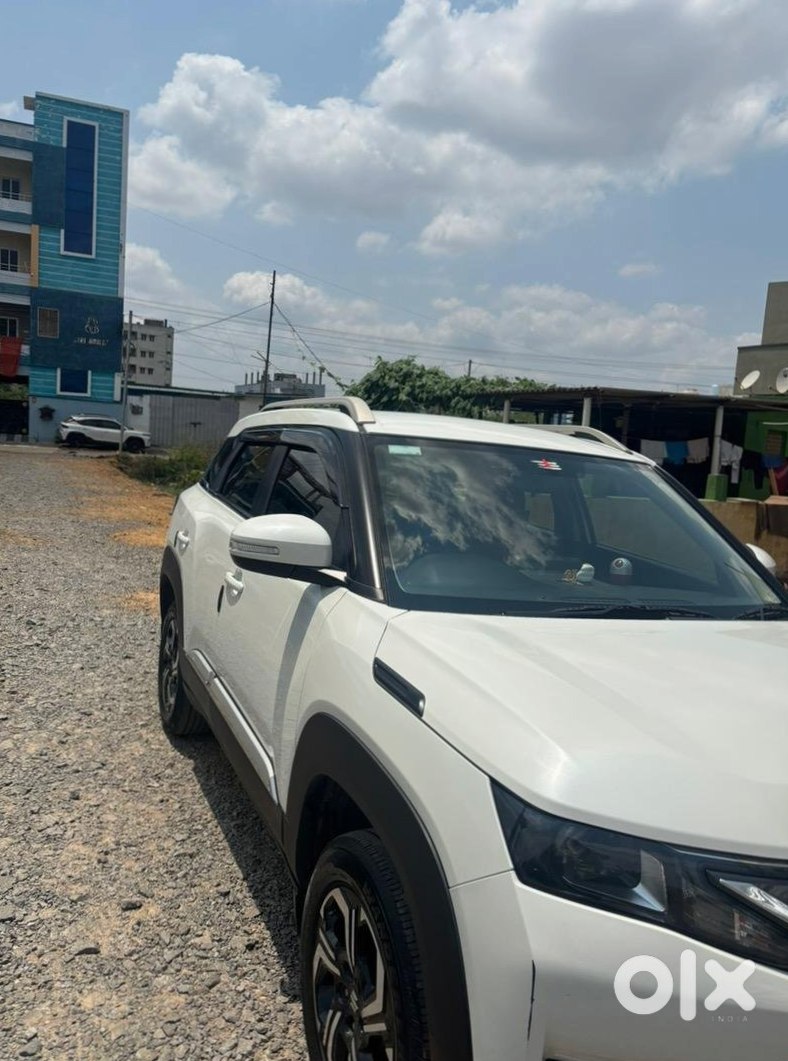 Maruti Brezza 2017 Automatic Petrol