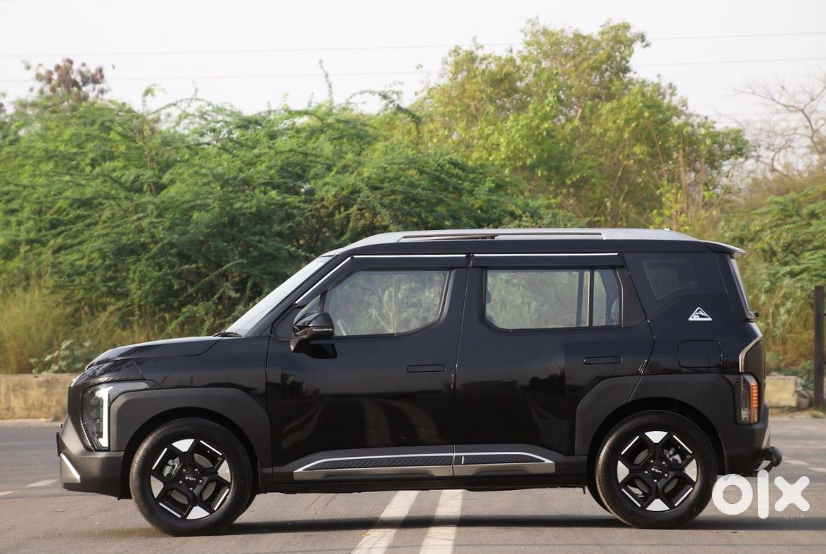 2025 Kia Syros - Barely Used