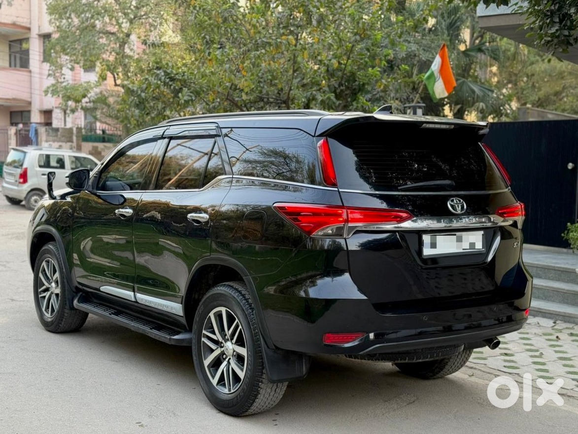 2012 Toyota Fortuner Diesel Manual