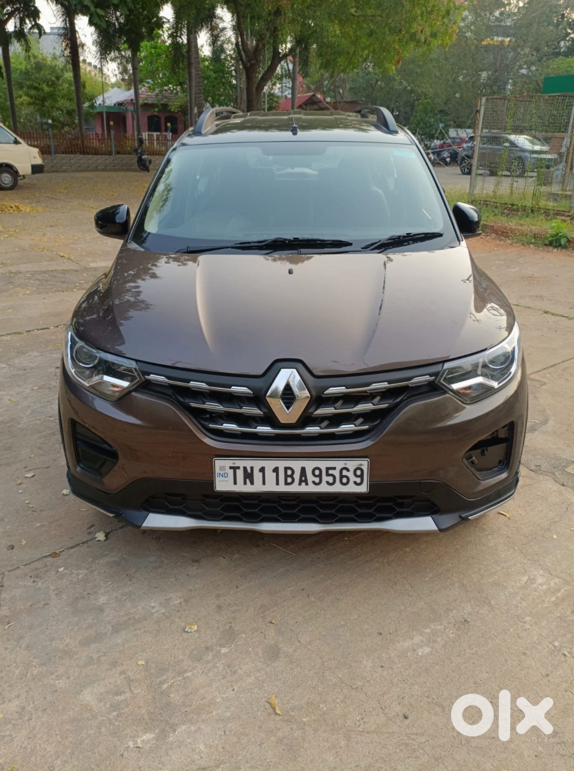 2025 Renault Triber - Family Car