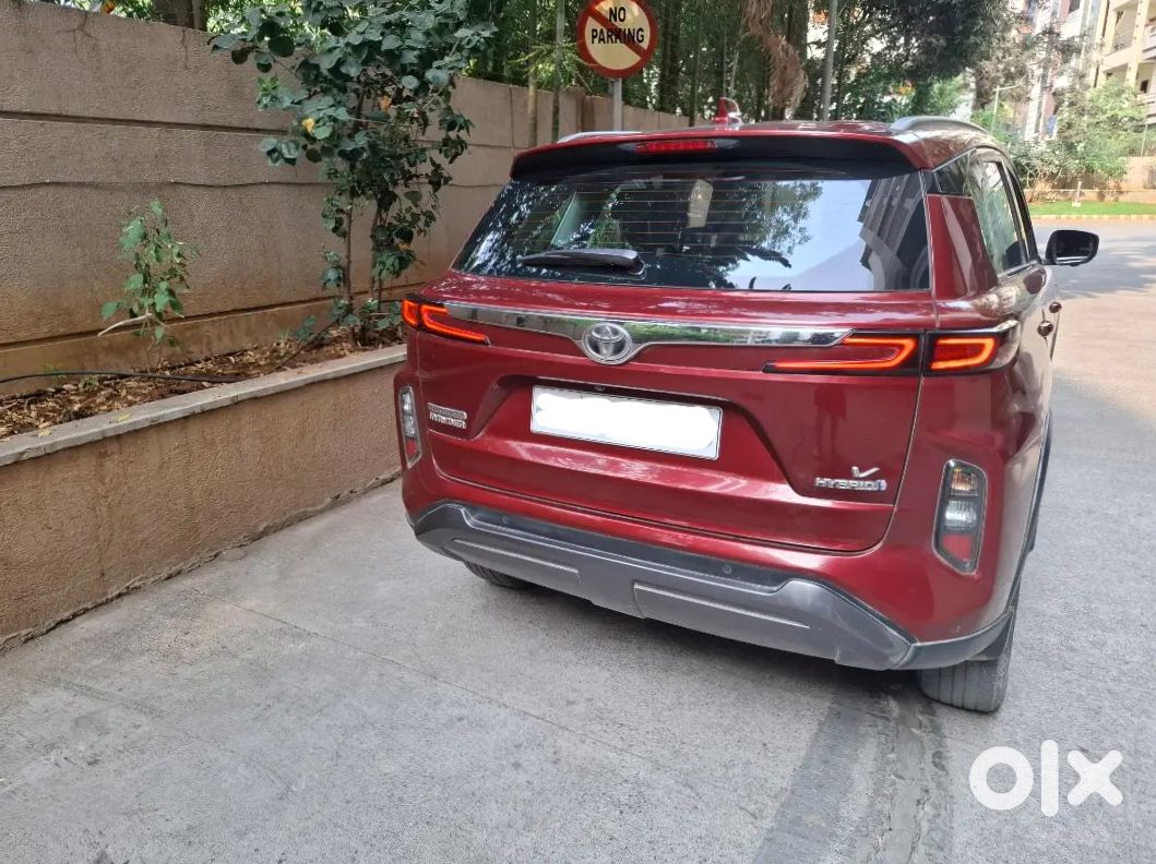 2023 Toyota Urban Cruiser Hyryder | Diesel Automatic