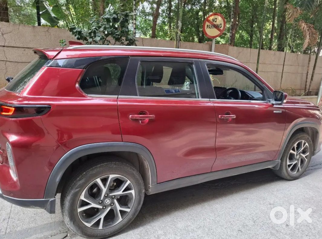 2023 Toyota Urban Cruiser Hyryder | Diesel Automatic