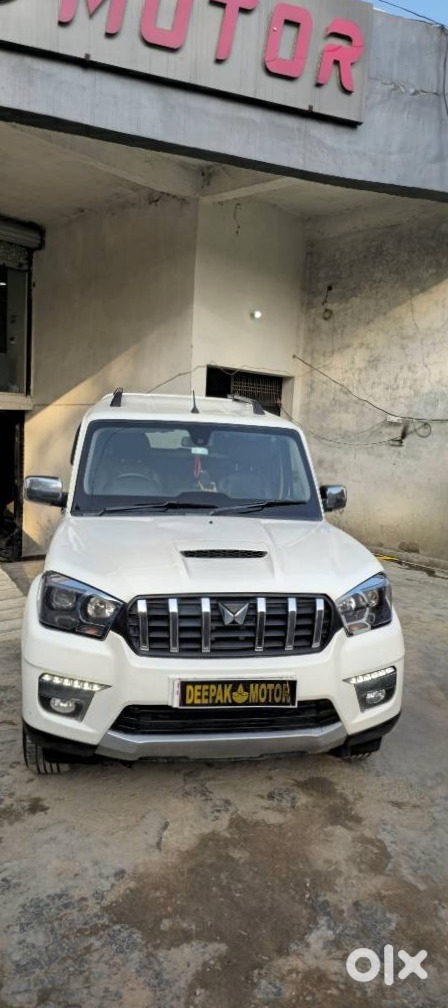 Mahindra Scorpio 2013