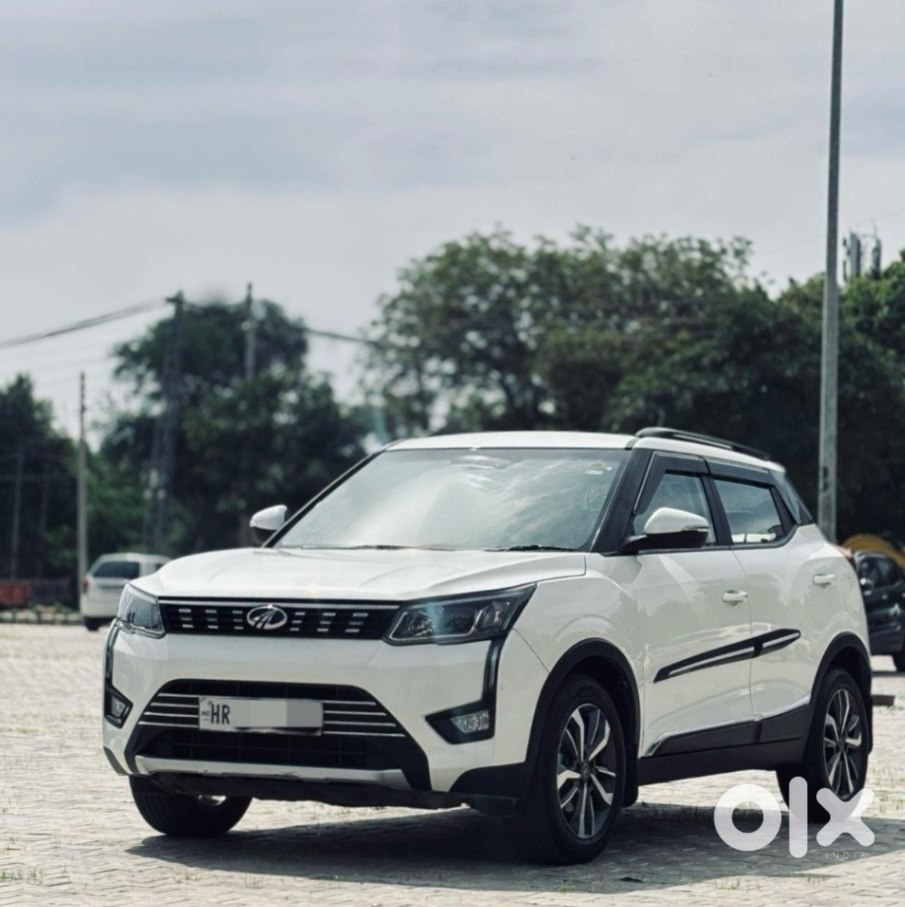 2017 Mahindra Xuv300 | Petrol Manual