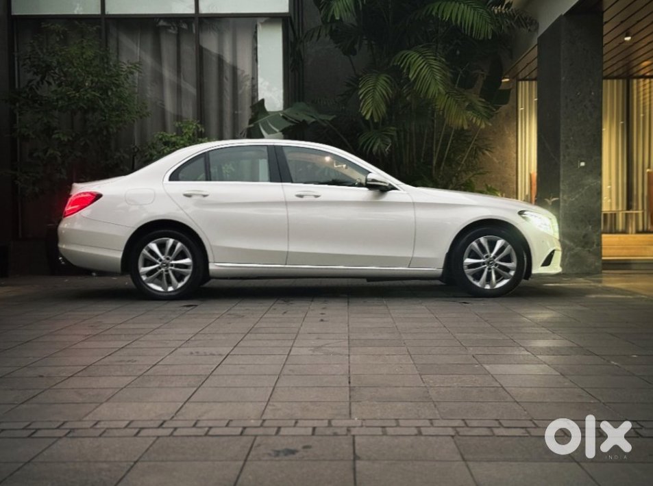 2025 Mercedes Benz C Class New Car