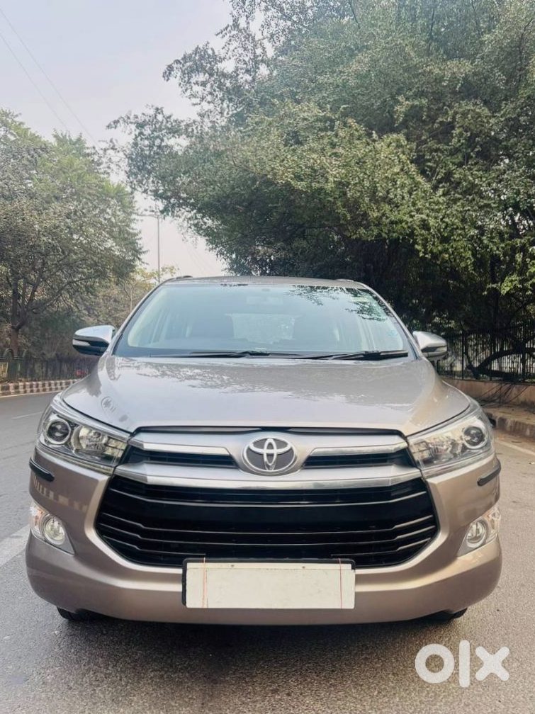 2023 Toyota Innova Crysta Diesel Manual