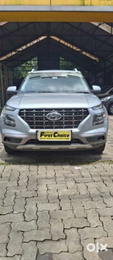 Hyundai Venue Diesel Manual Going Abroad