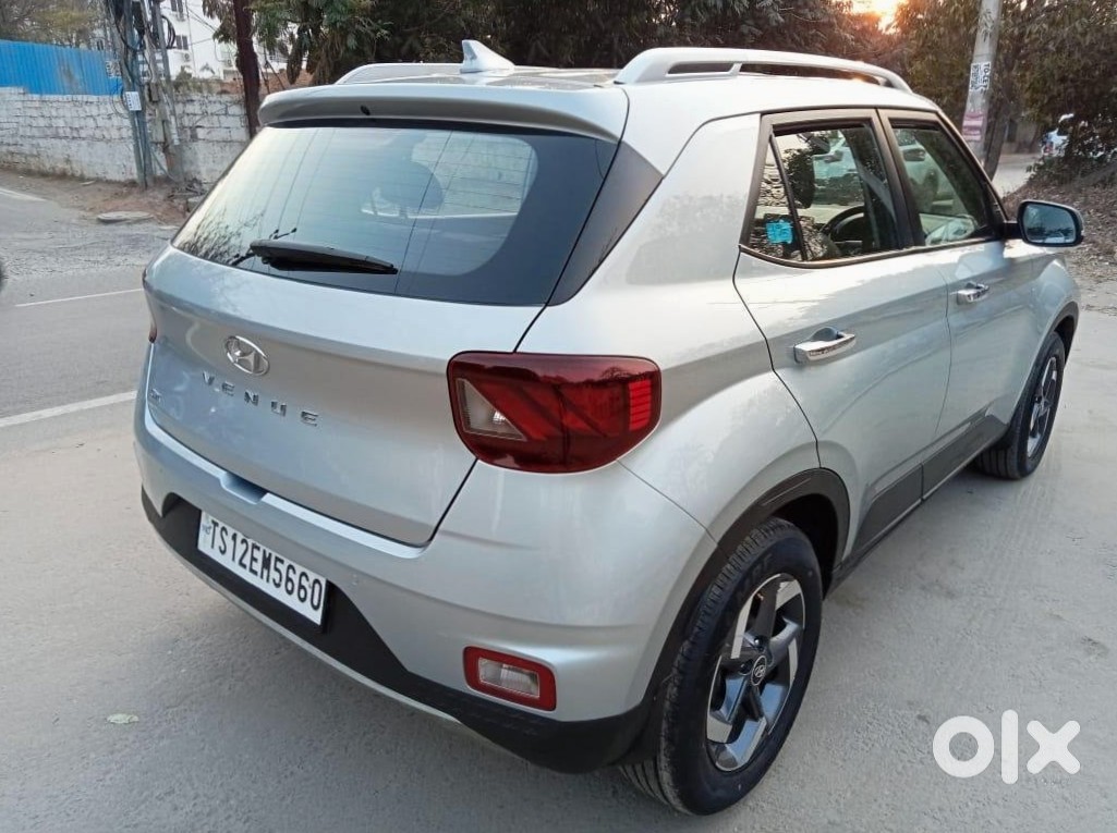 2022 Hyundai Venue Cng - Urgent Sale