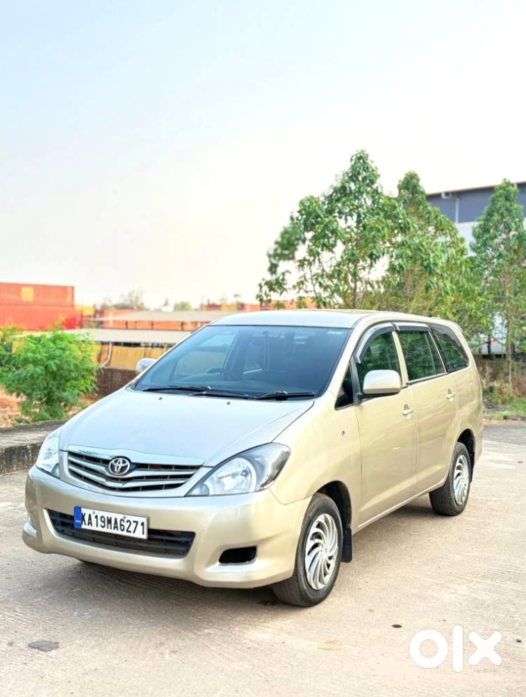 2014 Toyota Innova Automatic