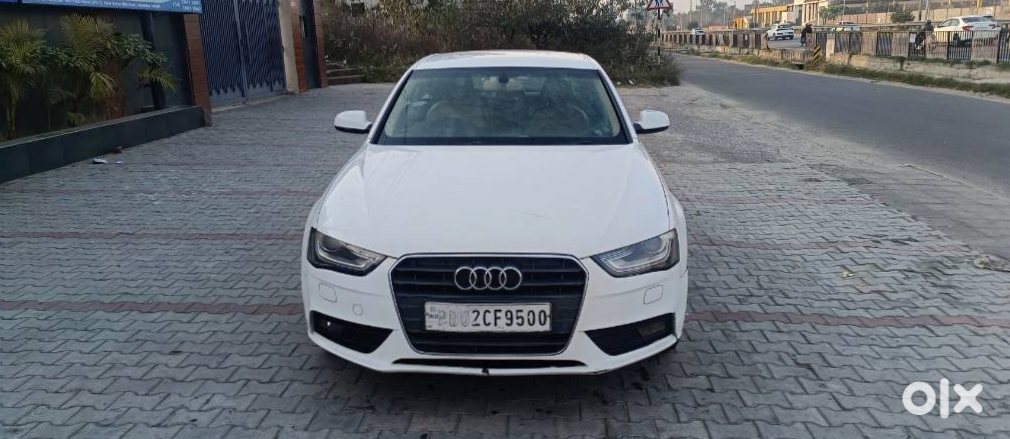 2010 Audi A4 Premium Sedan