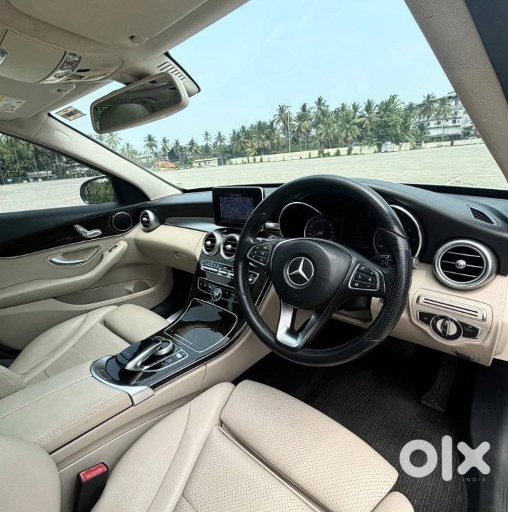 C-class Merc 2016 Manual Sell