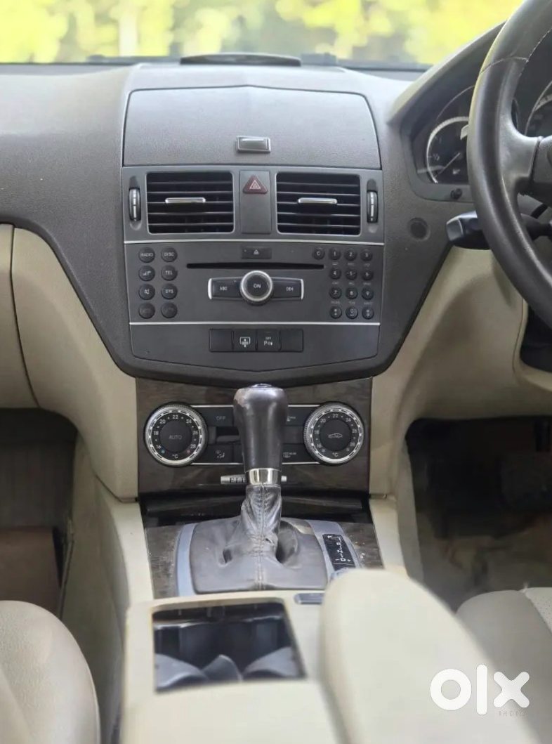 Mercedes Benz C Class 2010