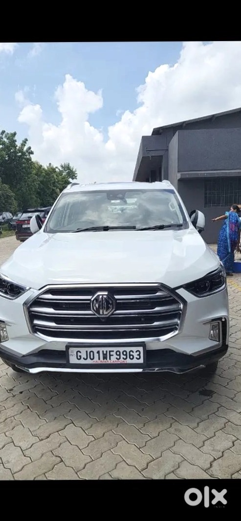 Mg Gloster 2015 - Shifting City Sale