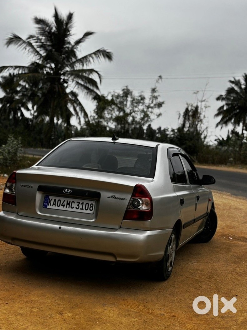 Hyundai Accent 2011 Petrol