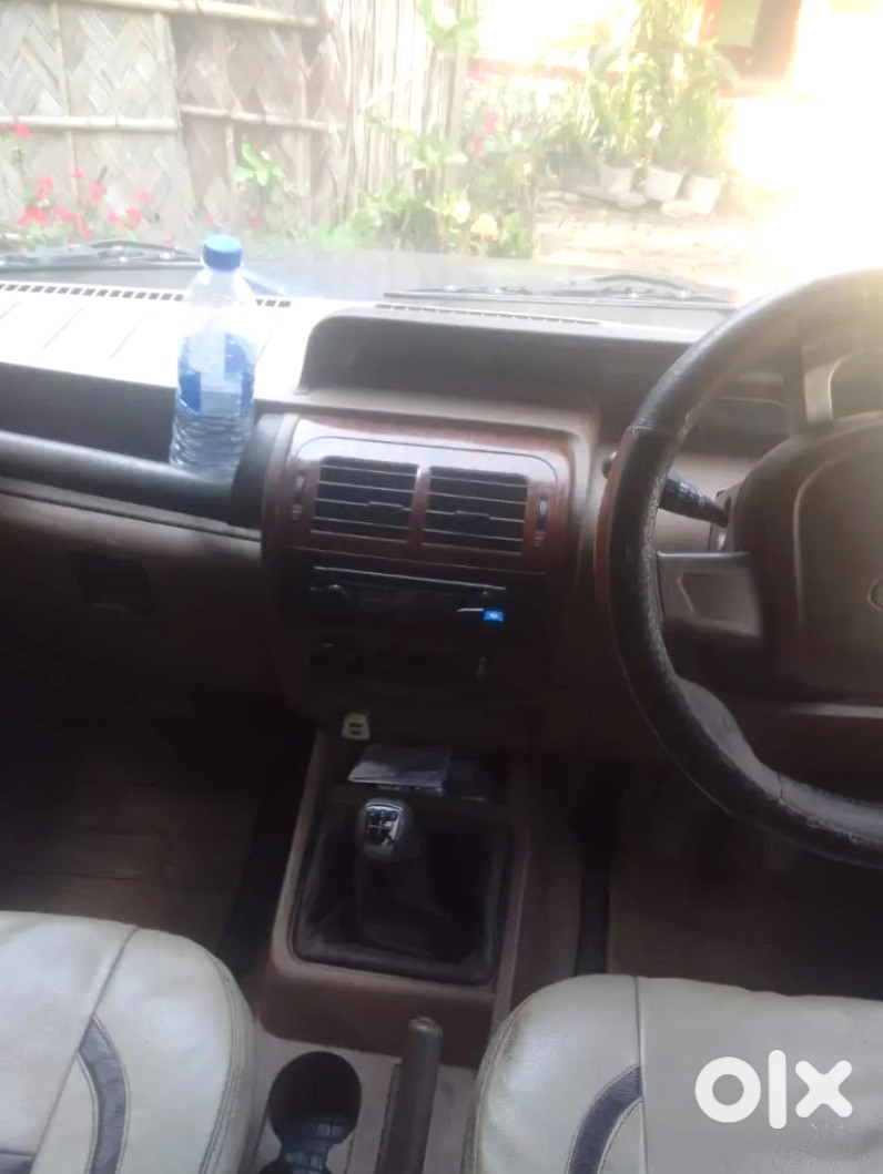 2024 Mahindra Bolero Petrol Automatic