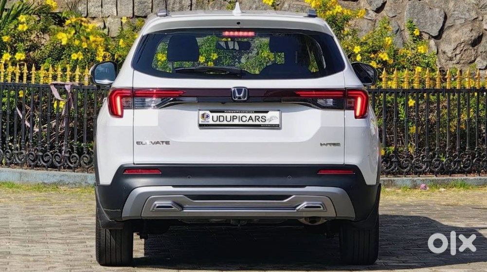 2014 Honda Elevate | Low Km