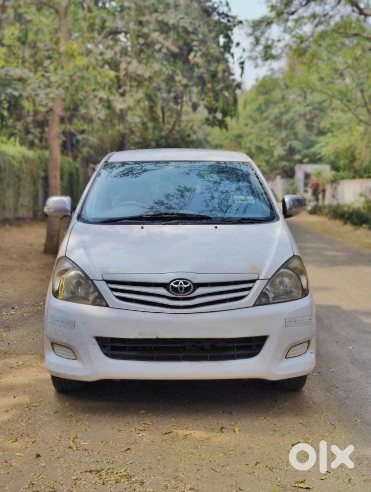 Toyota Innova Diesel - Family Workhorse