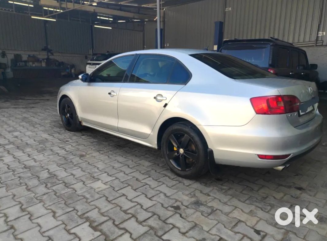 Vw Jetta Petrol - Sedan Lovers