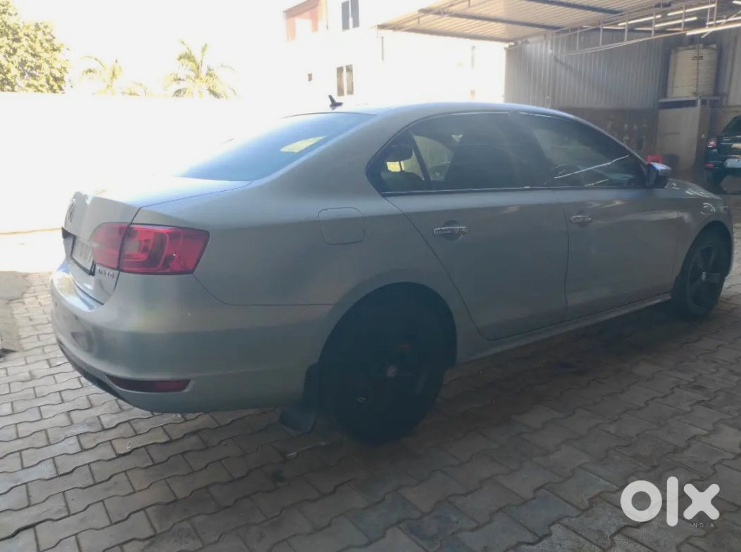 Vw Jetta Petrol - Sedan Lovers