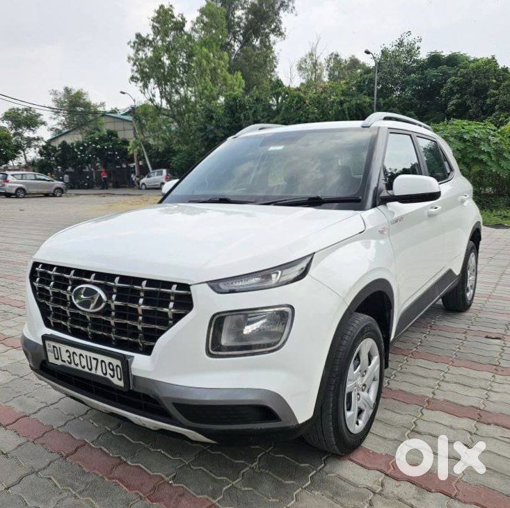 Urgent - 2025 Hyundai Venue Cng Manual