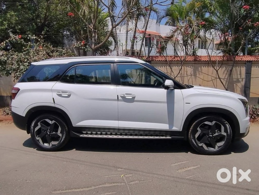 2024 Hyundai Alcazar Cng Manual