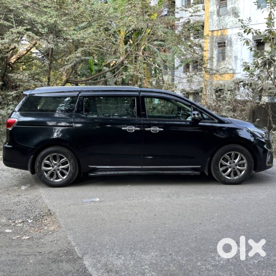 Kia Carnival Cng 2021 - Family Car