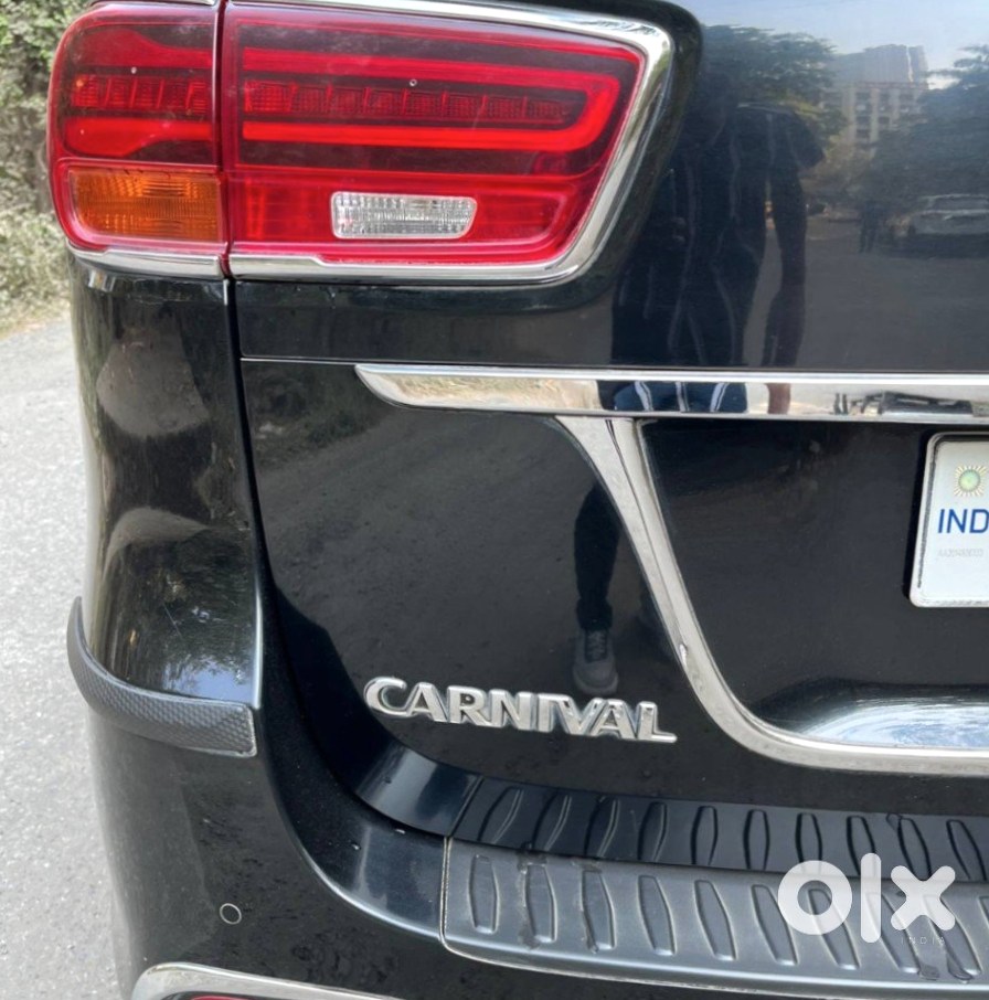 Kia Carnival Cng 2021 - Family Car