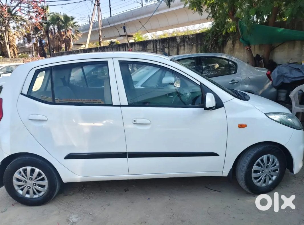 Hyundai I10 Automatic Cng