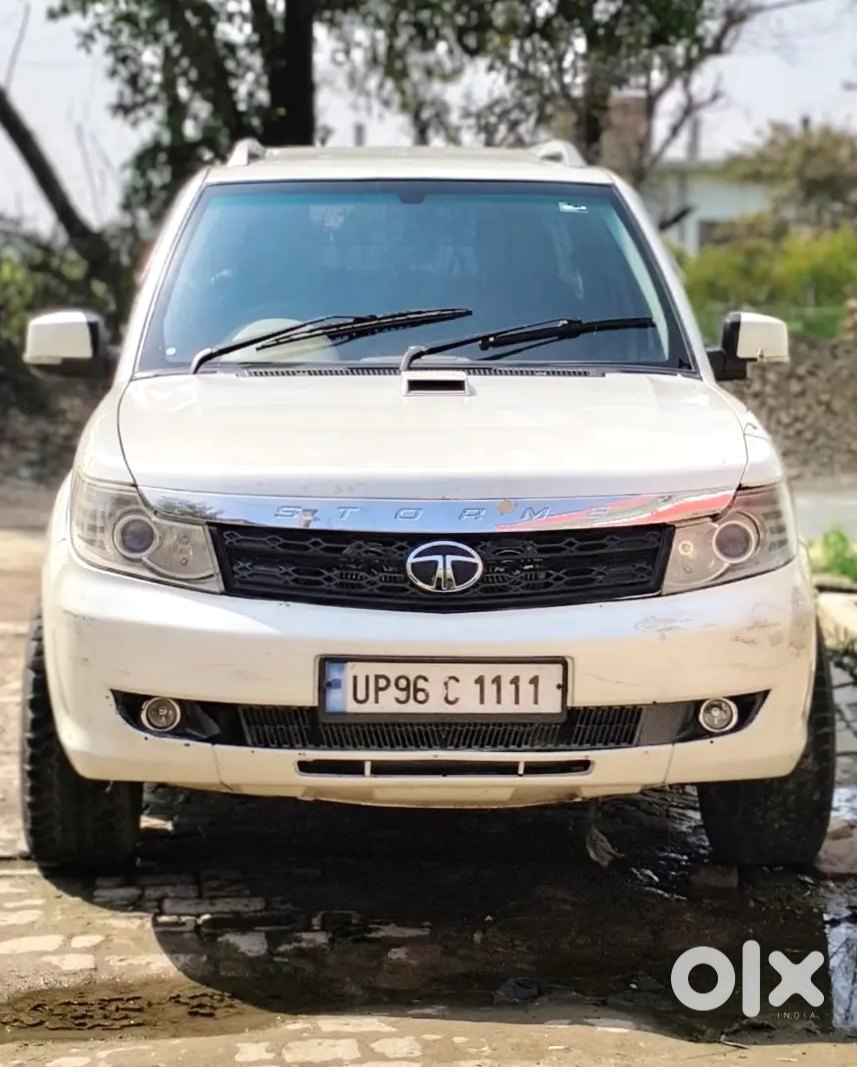 Tata Safari Storme - Wife's Car