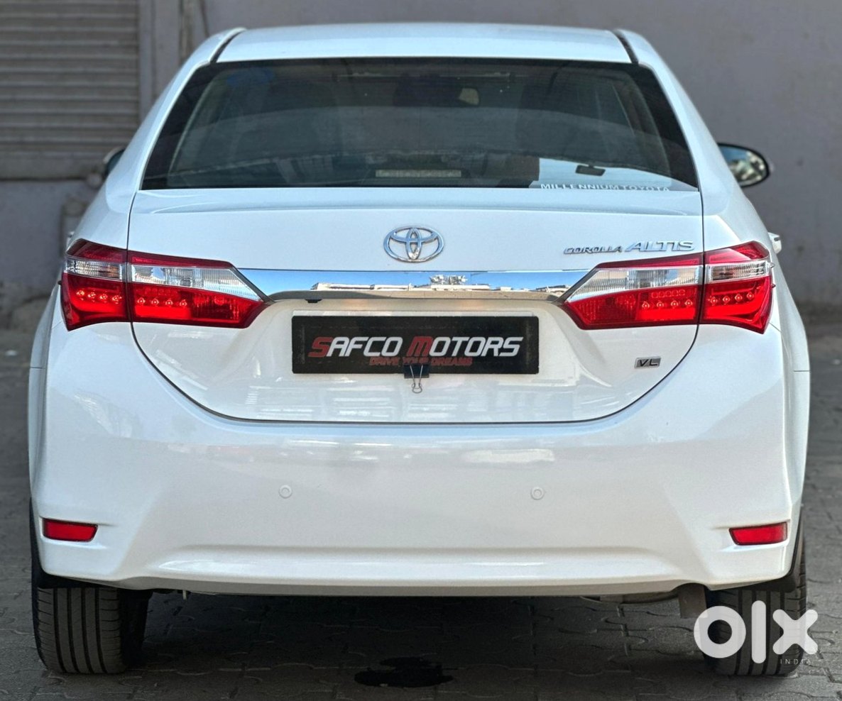 2017 Toyota Corolla Altis