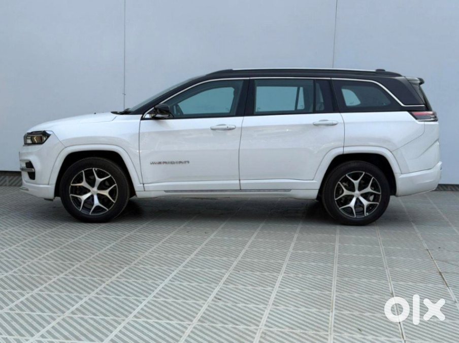 2025 Jeep Meridian Cng Automatic