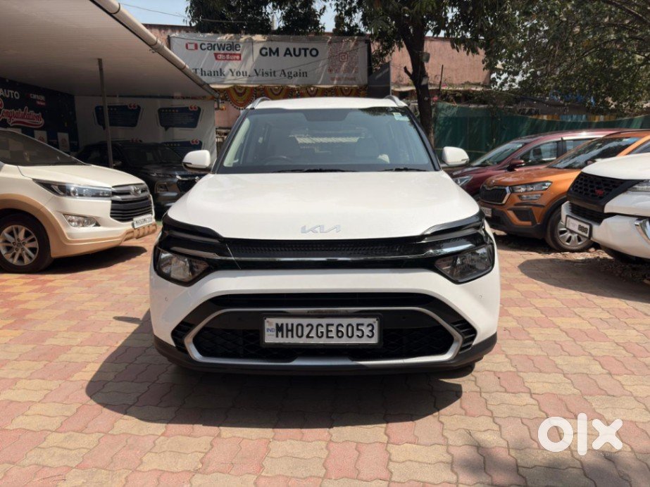 Kia Carens - Family Car