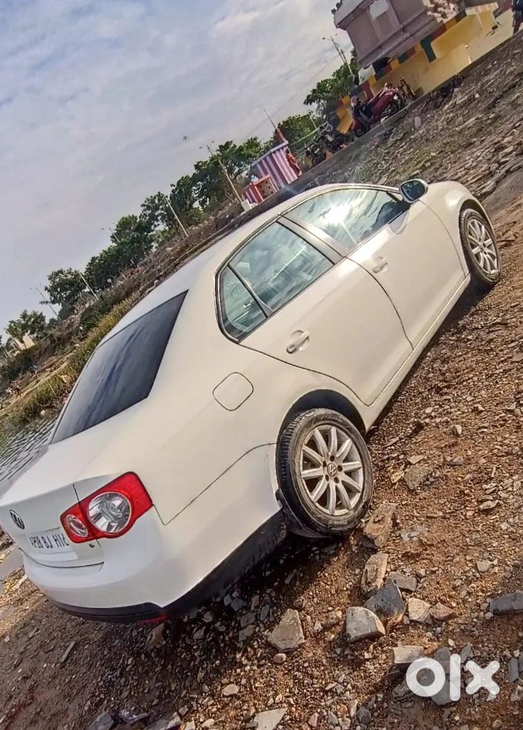 2010 Volkswagen Jetta | Office Use