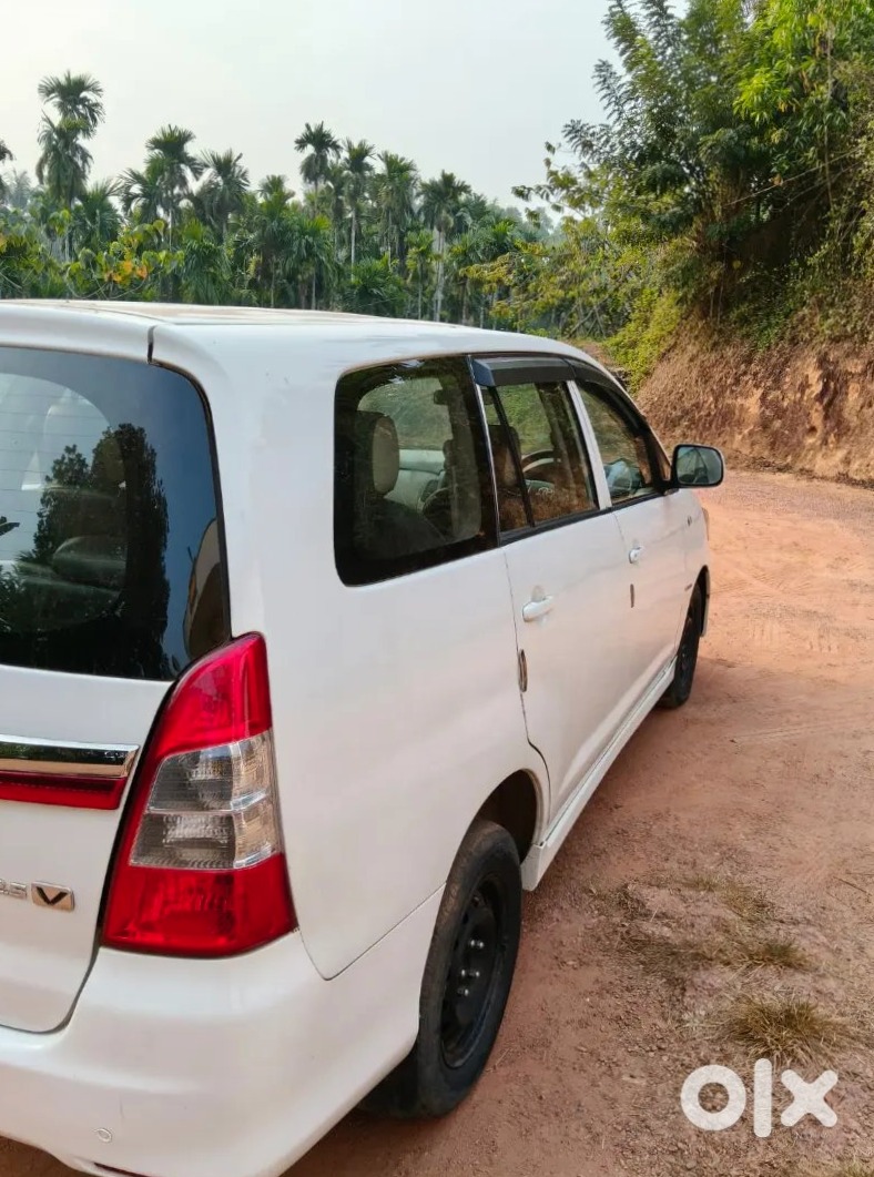 Toyota Innova 70k Kms Family Car