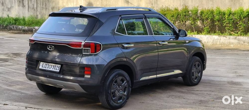 Hyundai Venue 2022 Petrol Automatic