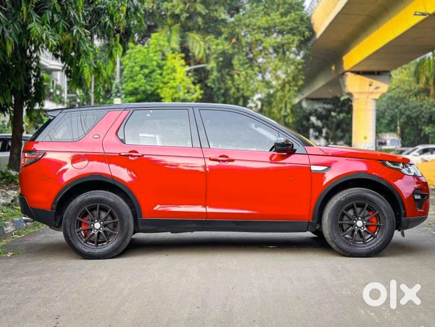 2021 Land Rover Discovery Sport - Low Km