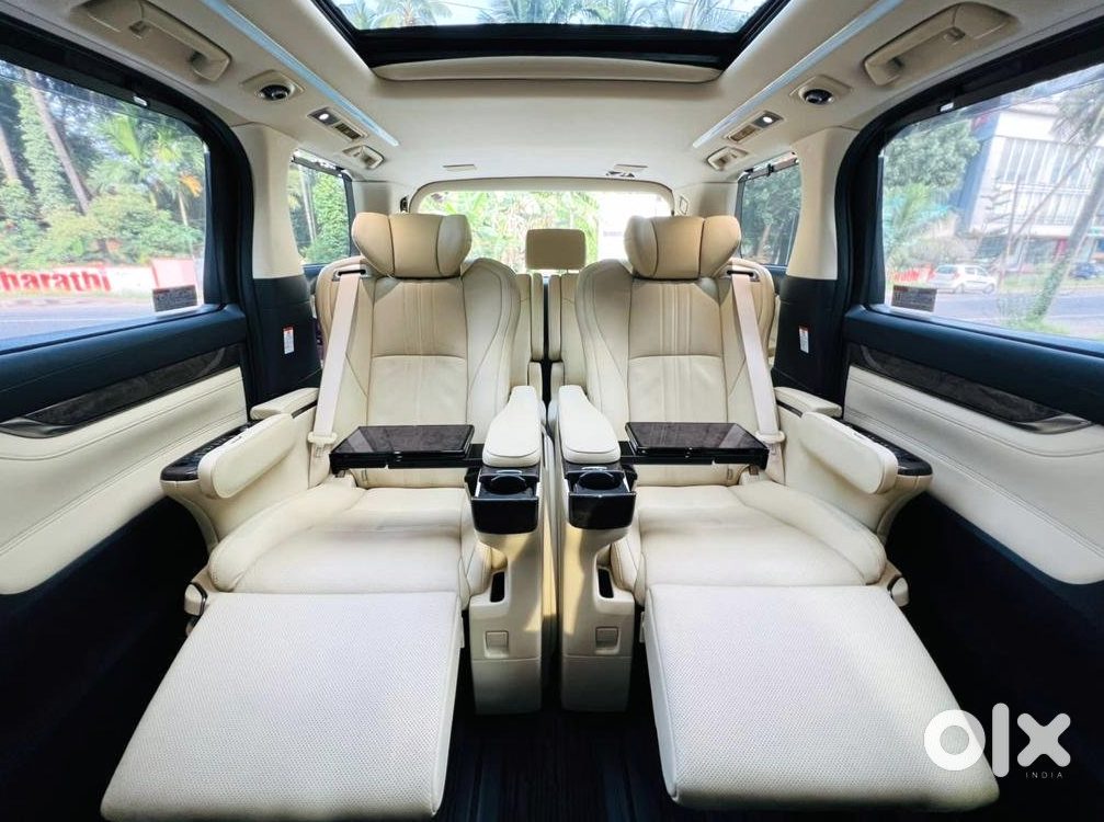 2021 Toyota Vellfire