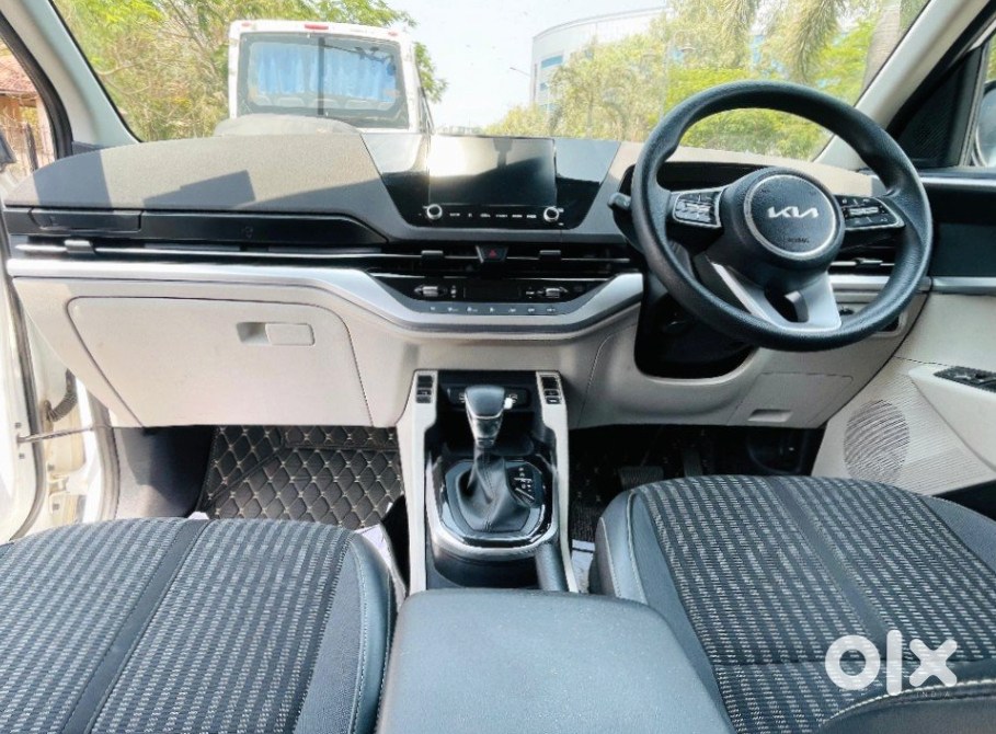 Kia Carens 2022 Diesel - Brand New Condition