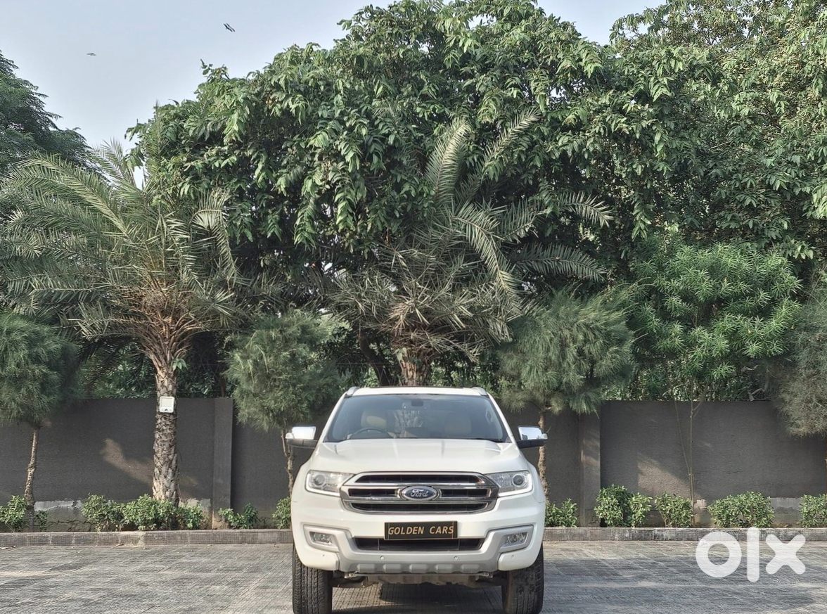 2013 Ford Endeavour - Cng Manual