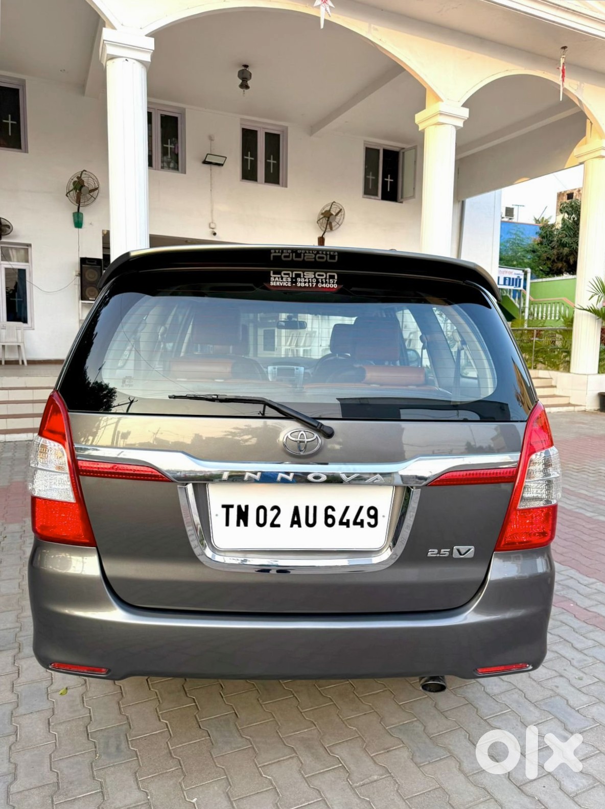 Toyota Innova 2014 Family Car