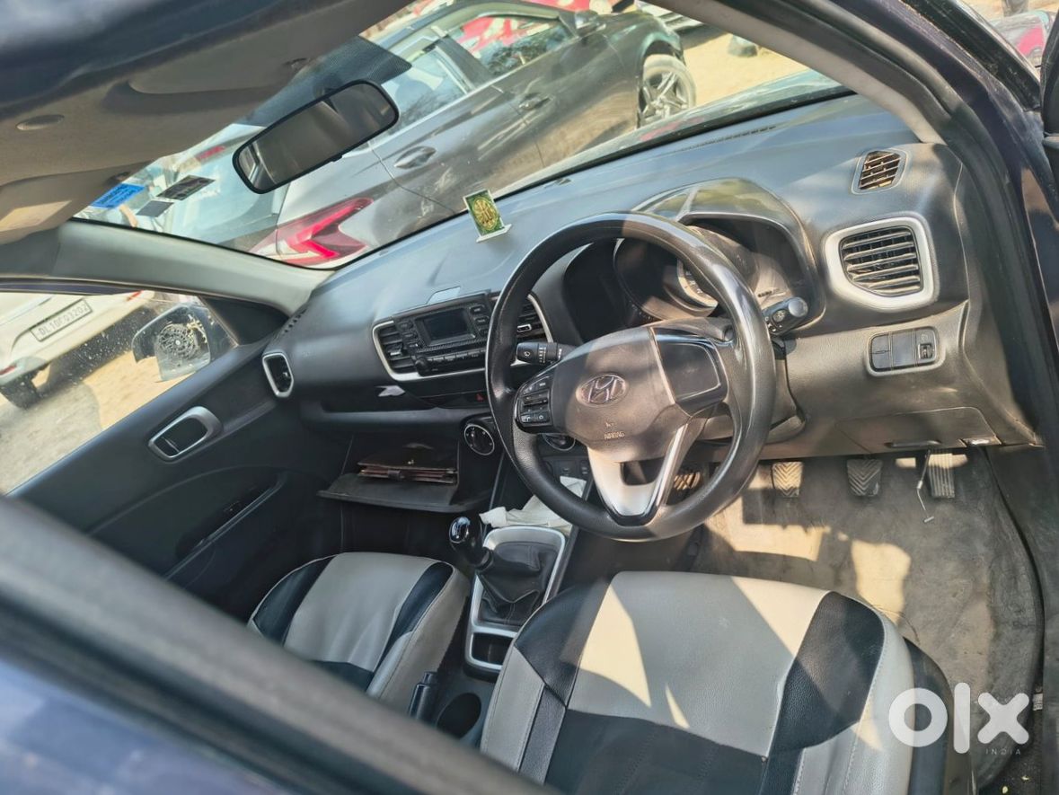 2024 Hyundai Venue Petrol Manual - Best Price