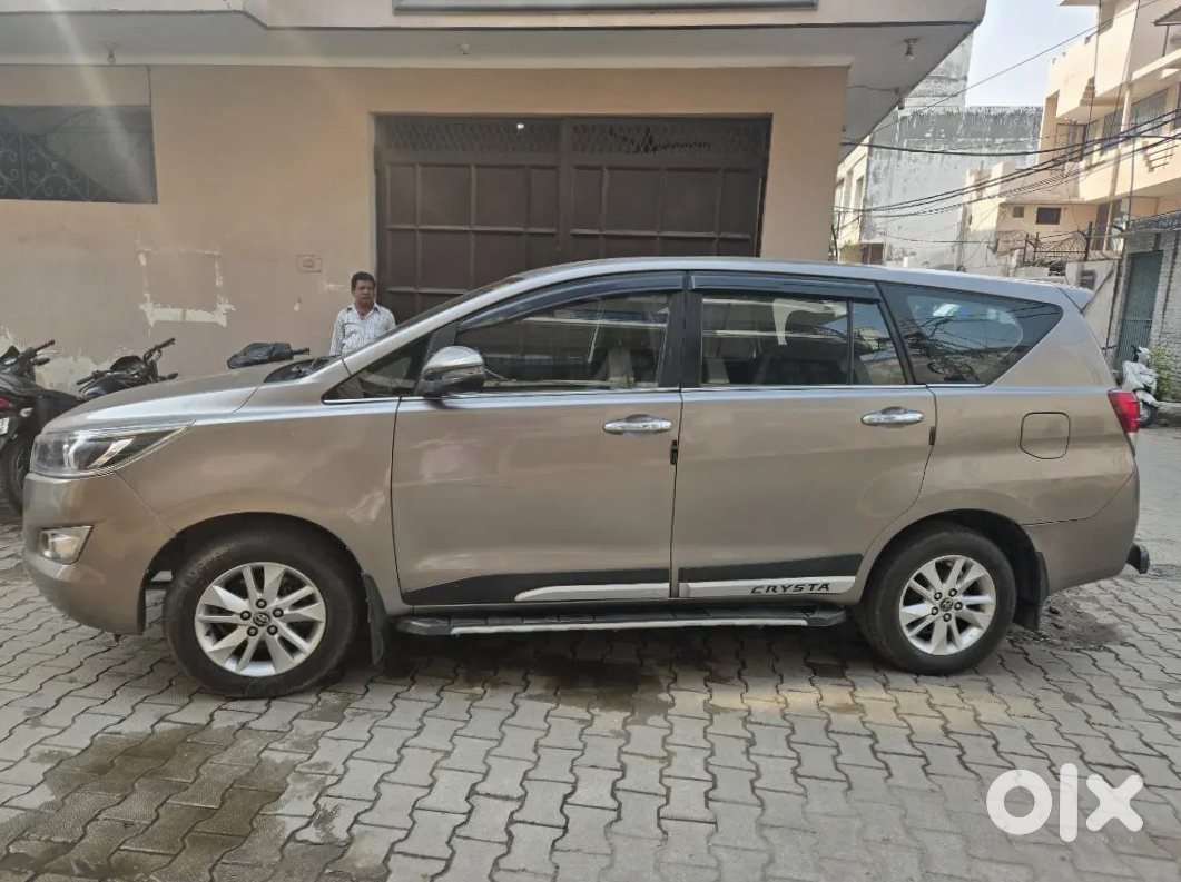 Toyota Innova Crysta 2017 Diesel Manual