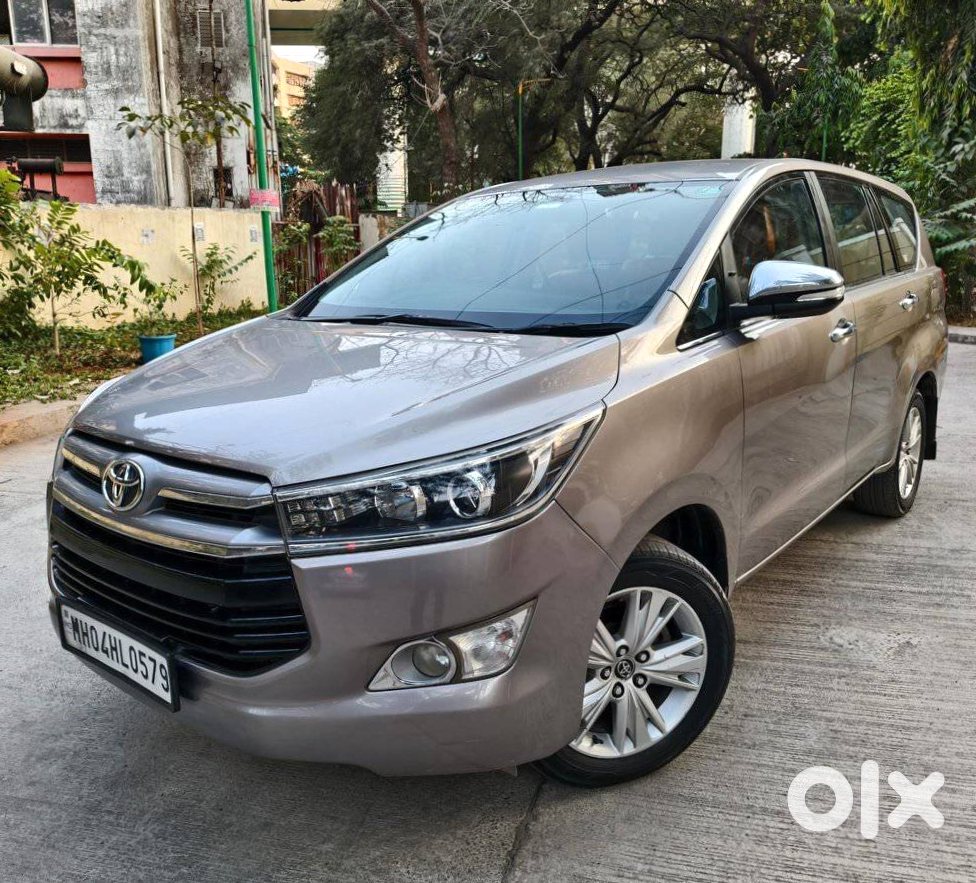 Toyota Innova Crysta 2016 Petrol Manual