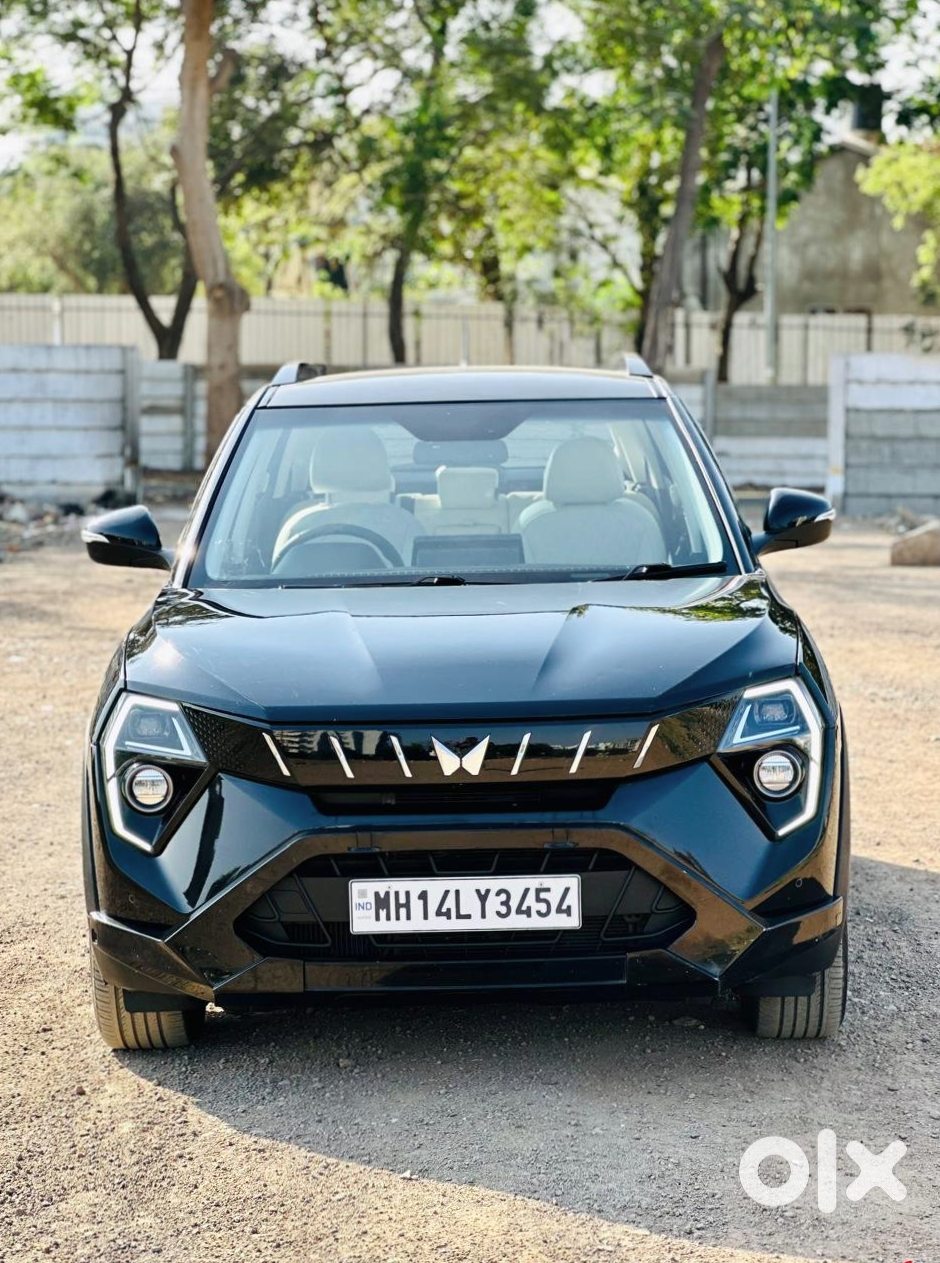 2025 Mahindra Xuv 3xo - Almost New