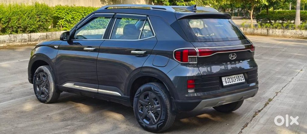 2022 Hyundai Venue Petrol Automatic