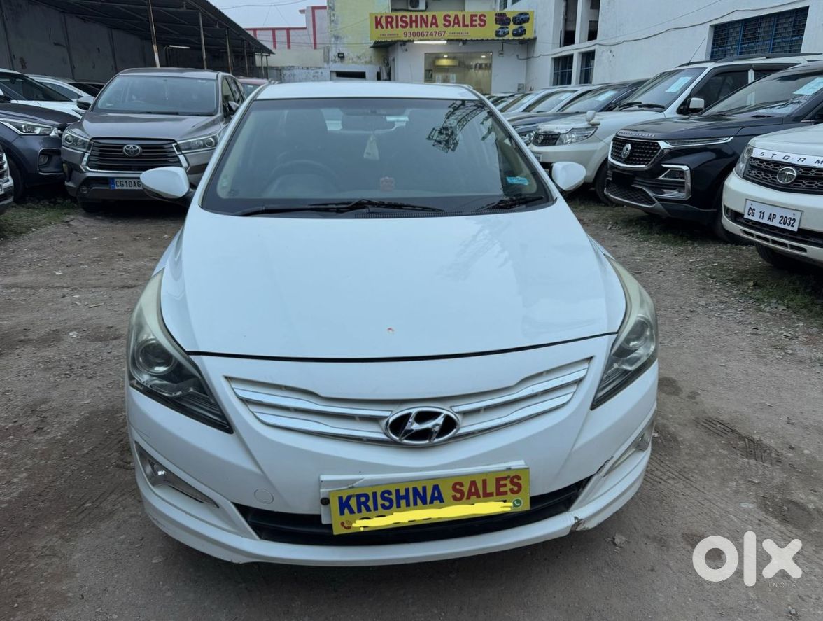 Hyundai Verna 2022 - Insurance Valid